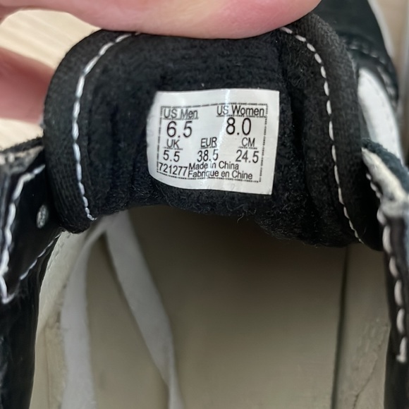 Vans Old Skool Canvas Shoe - Picture 5 of 5